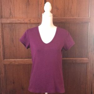 Vintage GAP V-neck Tee